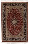 AN ISFAHAN RUG, 20TH CENTURY