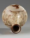 A Jizhou-style wave-pattern 'deer' vase