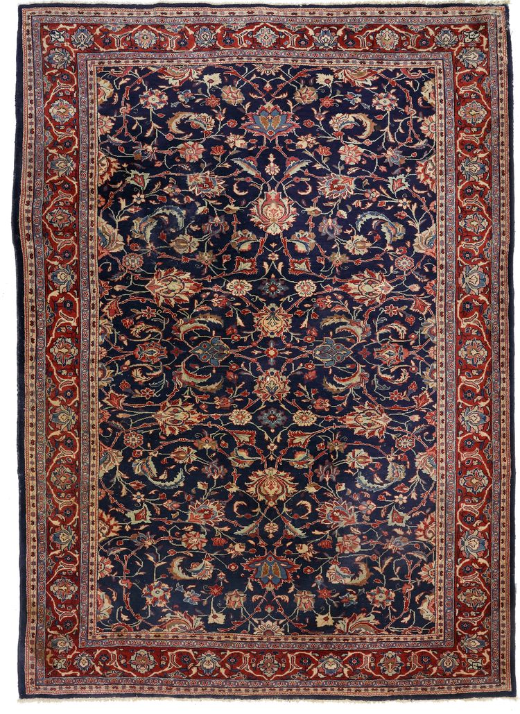 A PERSIAN SAROUK CARPET