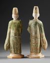 A PAIR OF GLAZED FIGURES, CHINA, MING DYNASTY (1368-1644)