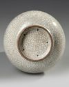 A CHINESE CRACKLE-GLAZED VASE  19TH-20TH CENTURY