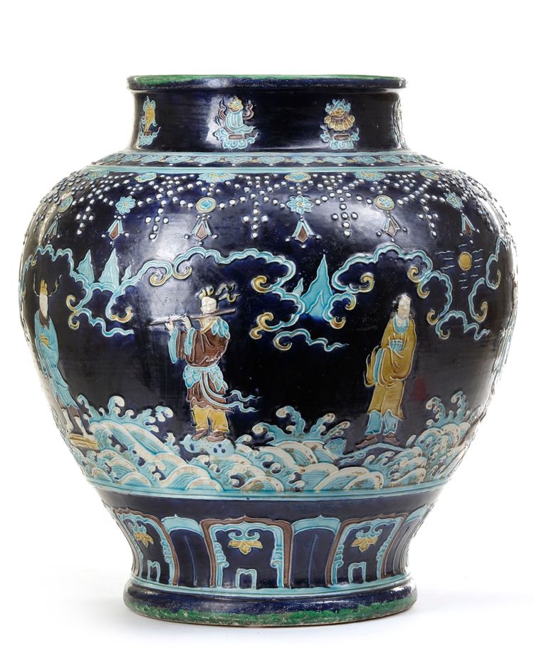 A CHINESE FAHUA 'EIGHT IMMORTALS' JAR, CHINA, MING DYNASTY (1368-1644)
