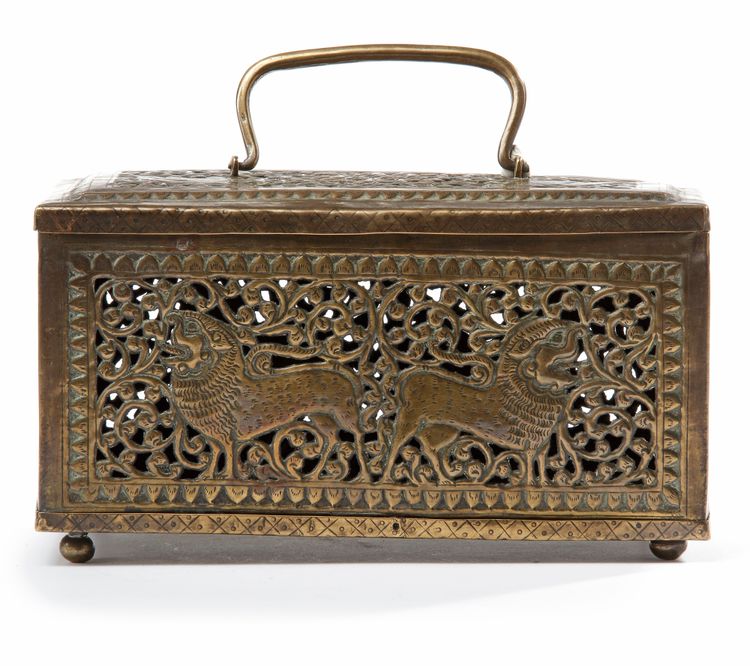 A QAJAR BRASS BOX,19TH CENTURY