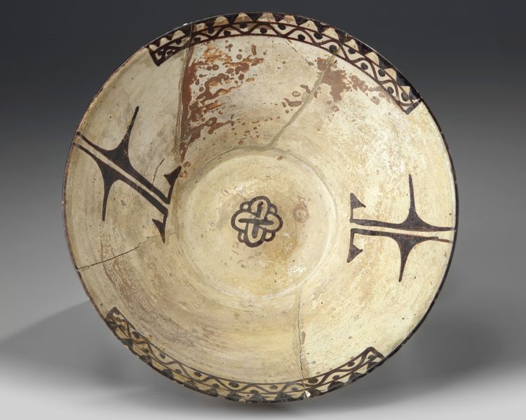 An Islamic Nishapur pottery bowl