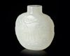 A CHINESE JADE CARVED SNUFF BOTTLE, 20TH CENTURY