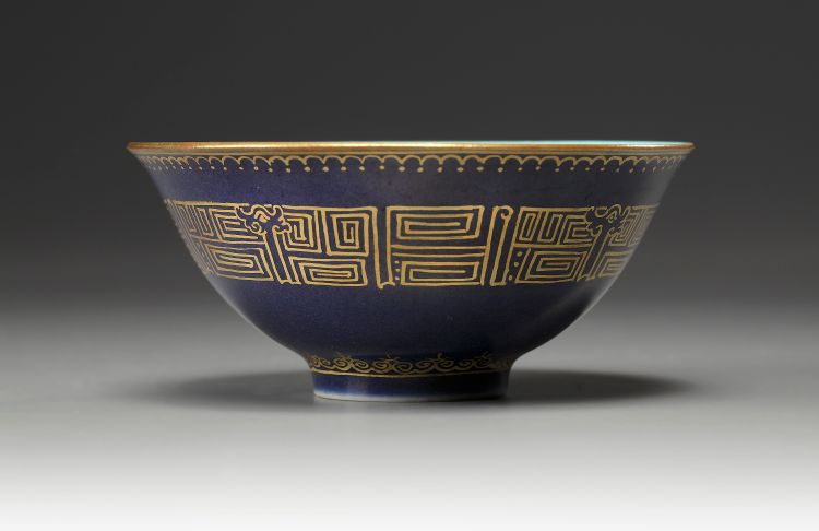 A CHINESE POWDER-BLUE PORCELAIN BOWL, 19TH CENTURY