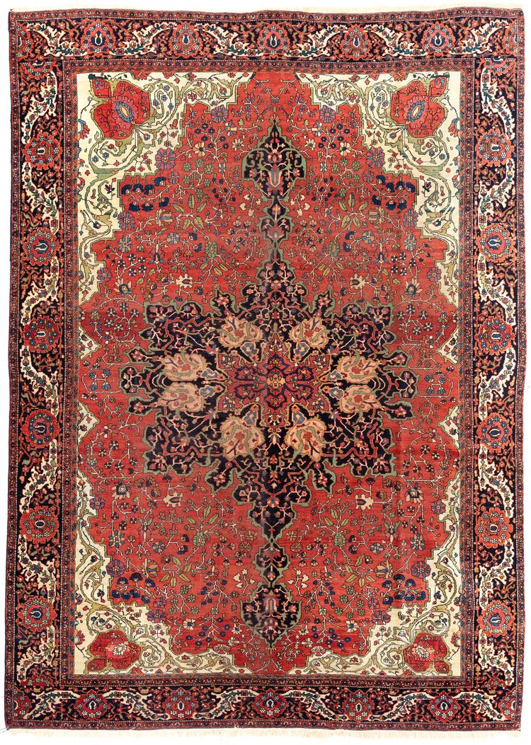 A  SARUK CARPET, LATE 19TH CENTURY