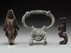 A MIXED GROUP OF ROMAN ITEMS, CIRCA 1ST - 3RD CENTURY A.D.