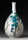 A JAPANESE KUTANI BOTTLE VASE, 18TH-19TH CENTURY
