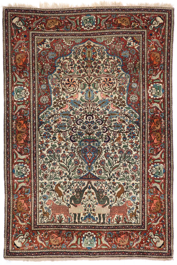 A PRAGER KASHAN MOHTASHAM RUG, LATE 19TH CENTURY