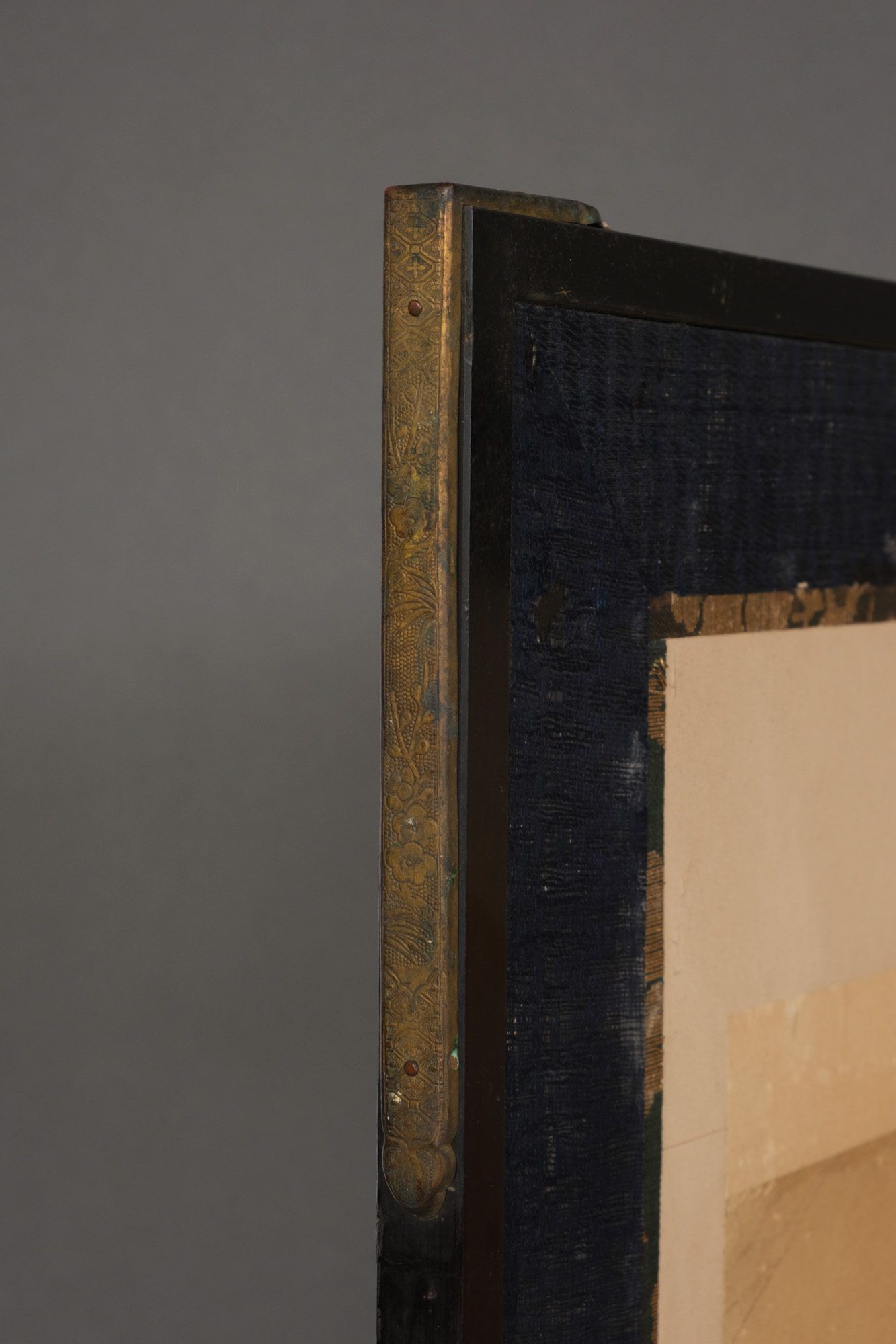 A LARGE JAPANESE SIX-PANEL SCREEN WITH HAWKS, LATE EDO PERIOD