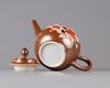 A Chinese 'Batavia ware' teapot and cover