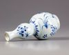 A blue and white double-gourd vase