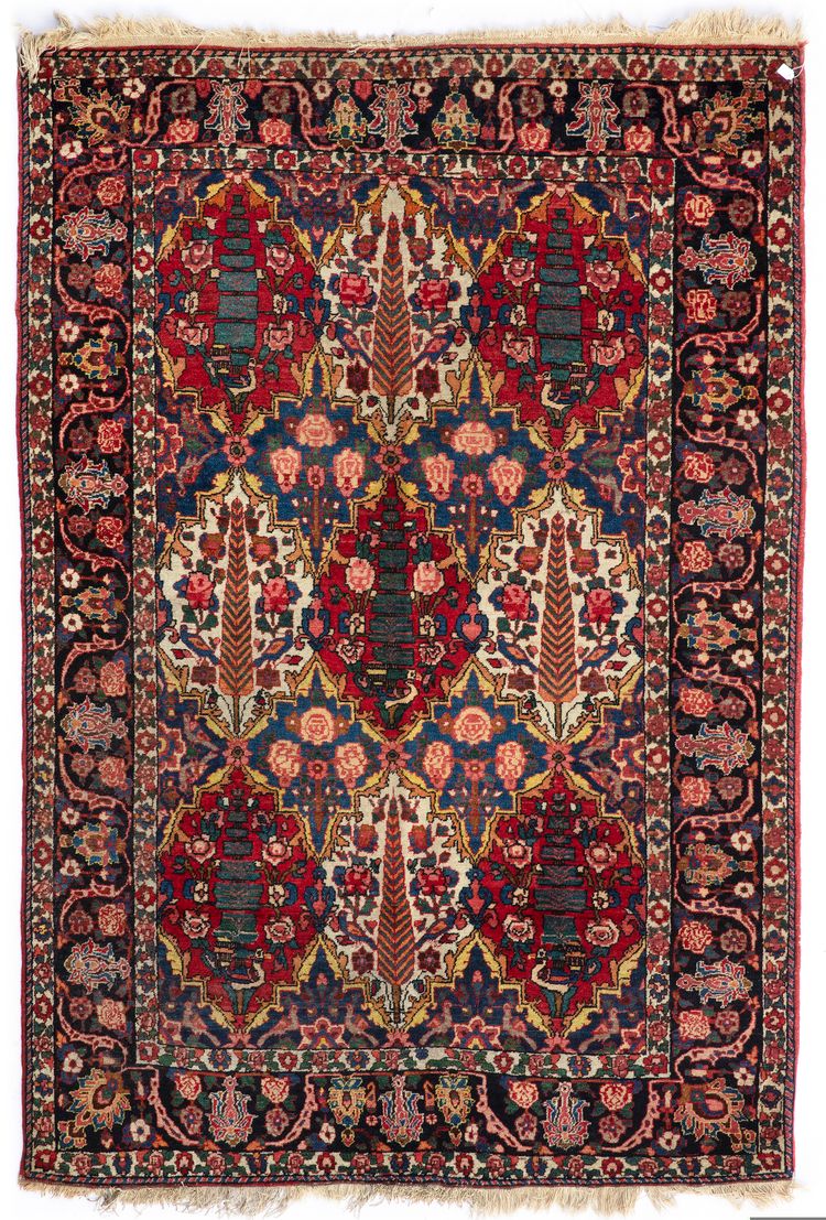 A BAKHTIAR RUG, PERSIA