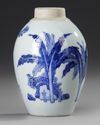 A CHINESE BLUE AND WHITE JAR, 19TH CENTURY
