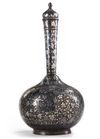 A LARGE INDIAN SILVER-INLAID ALLOY BIDRI FLASK (SURAHI), DECCAN, 18TH CENTURY