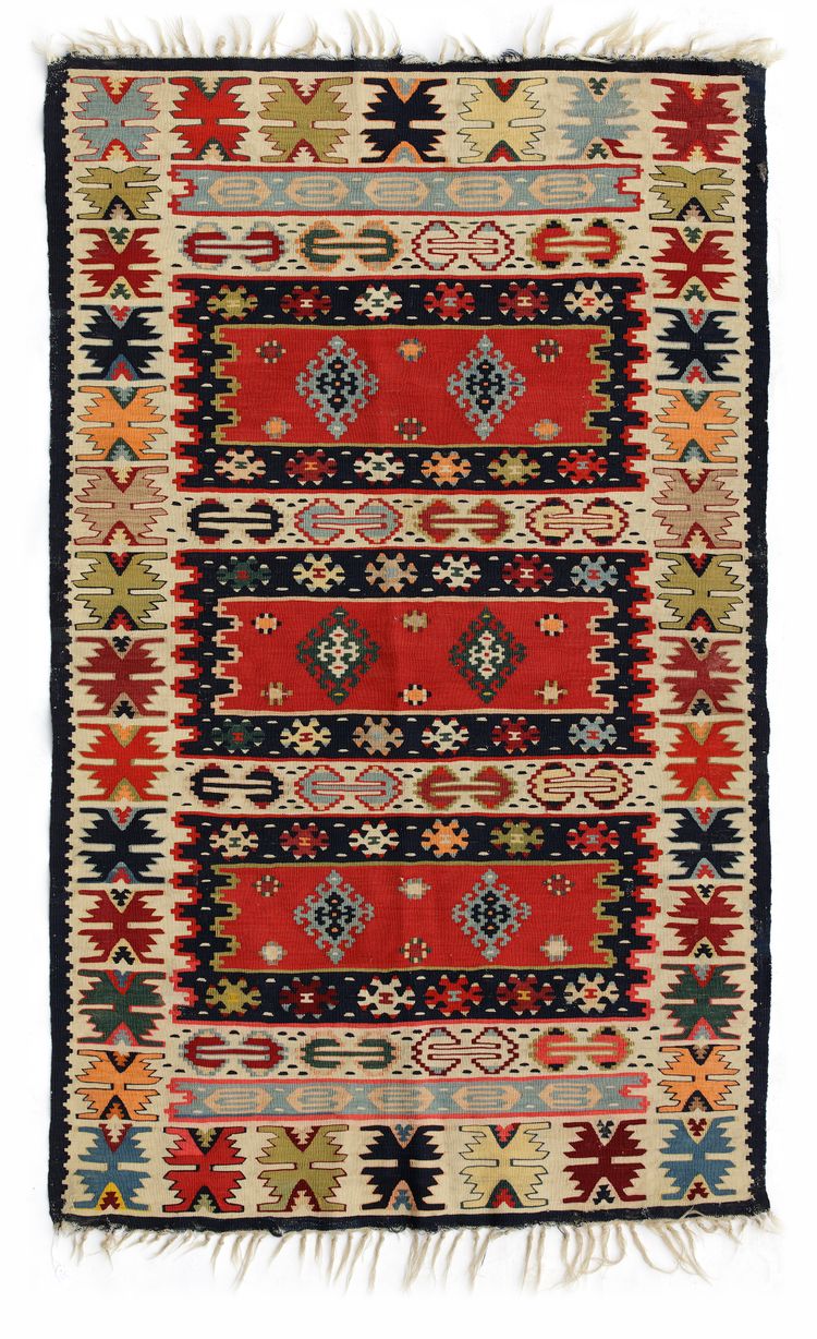 A SARKOY KILIM CARPET, CIRCA 1900
