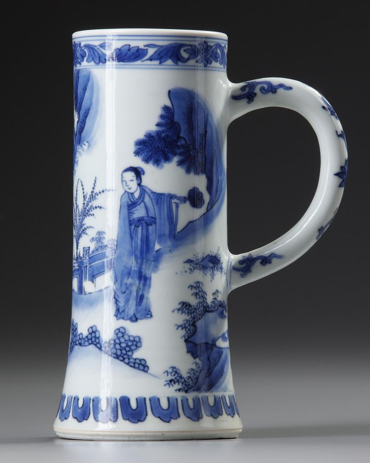 A BLUE AND WHITE TANKARD, CHONGZHEN PERIOD, CIRCA 1643