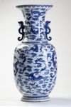 A CHINESE BLUE AND WHITE 'FU BATS' VASE, 19TH-20TH CENTURY