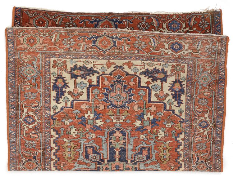 Small Serapi Rug A SERAPI RUG