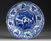 A CHINESE BLUE AND WHITE 'DEER' 'KRAAK PORCELAIN DISH, WANLI PERIOD (1572-1620)
