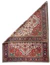 A PERSIAN HERIZ CARPET, FIRST HALF 20TH CENTURY