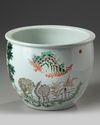 A  CHINESE FAMILLE VERTE JARDINIERE, 19TH CENTURY
