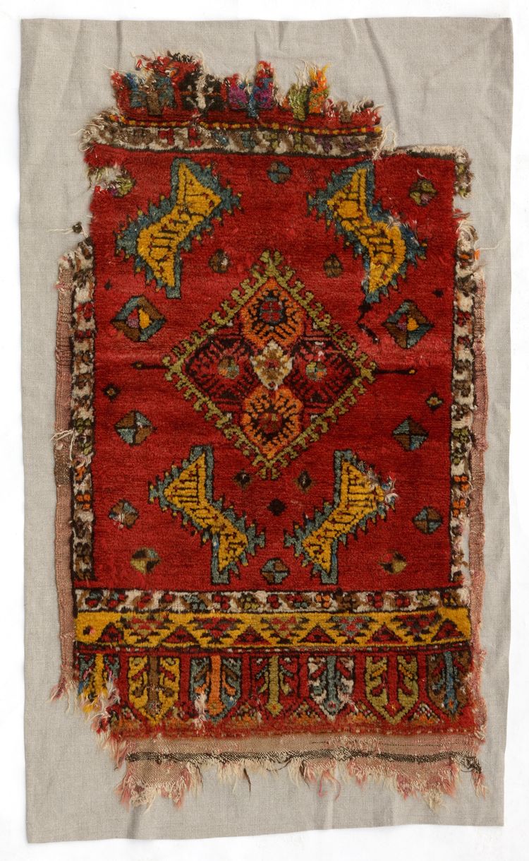 A MADJUR YASTIK, END OF 19TH CENTURY