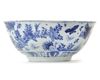 A LARGE CHINESE 'KRAAK PORCELAIN' BOWL, WANLI PERIOD (1572-1620)