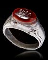 AN AGATE SILVER RING