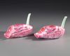 A PAIR OF CHINESE FAMILLE ROSE 'LOTUS' CUPS, 19TH-20TH CENTURY
