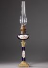 A GILT BRONZE KEROSENE LAMP, NAPOLEON III PERIODE, LATE 19TH CENTURY