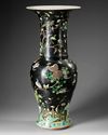 A LARGE FAMILLE NOIRE 'PHOENIX-TAIL' VASE, 19TH CENTURY