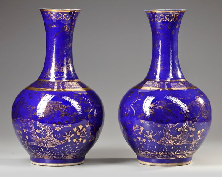 A PAIR OF CHINESE GILT POWDER-BLUE  BOTTLE VASES, LATE 19TH-EARLY 20TH CENTURY