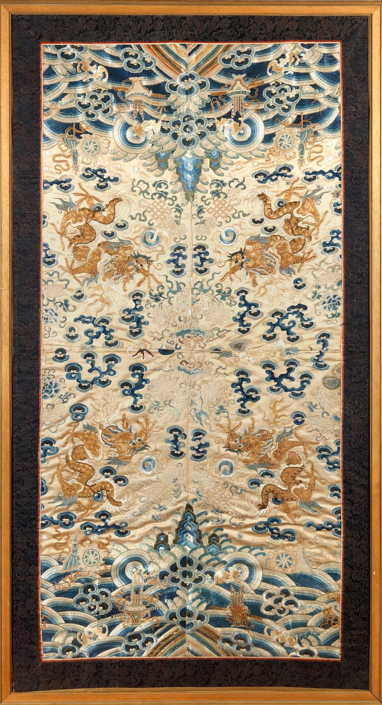 A CHINESE EMBROIDERED SILK GOLD THREAD DRAGON PANEL, 19TH CENTURY