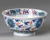 A CHINESE DOUCAI BOWL, 19TH/20TH CENTURY