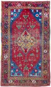 A TURKISH ANATOLIAN DAZKIRI RUG, LATE 18TH CENTURY