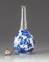 A LOT OF A CHINESE BLUE AND WHITE ROSEWATER SPRINKLER, A STEM BEAKER AND SUGAR POT, KANGXI PERIOD (1662-1722)