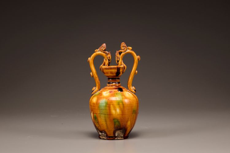 A small sancai-glazed pottery amphora
