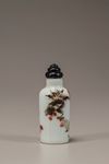 A famille rose 'cockerels' snuff bottle
