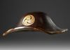 A JAPANESE JINGASA SAMURAI TRAVELING HAT WITH MITSUDOMOE CRESTS — GOLDLEAF INTERIOR & AGE-WORN CHARM,EDO PERIOD (1615–1868)
