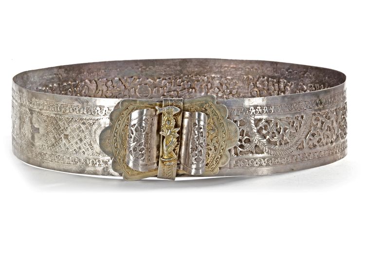 AN OTTOMAN SILVER BELT, 19TH CENTURY