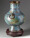 A large Chinese cloisonné enamel 'birds' vase