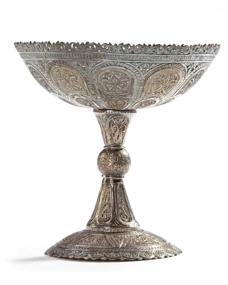 AN OTTOMAN SILVER BOWL, 19TH CENTURY