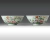 A PAIR OF CHINESE FAMILLE ROSE BOWLS 