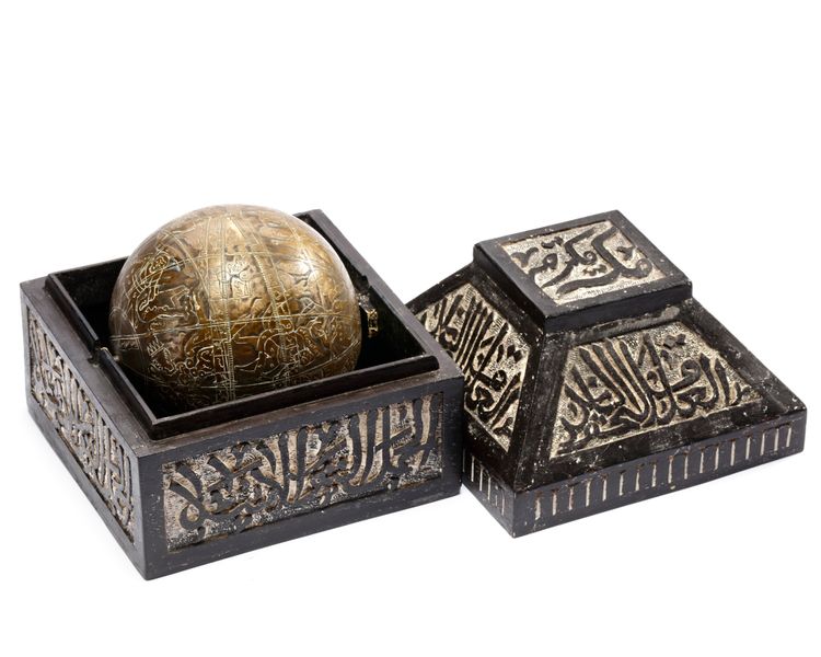 AN INDIAN INSCRIBED CELESTIAL GLOBE, INDIA 19TH CENTURY