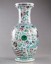 A LARGE CHINESE DOUCAI 'DRAGON' VASE, 19TH CENTURY