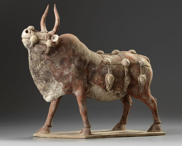 A Chinese painted pottery bull