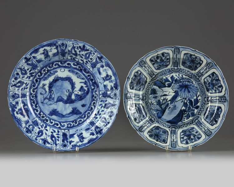 TWO CHINESE BLUE AND WHITE DISHES, WANLI PERIOD (1573-1619)