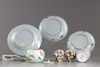 A lot of Chinese porcelain objects